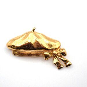 CHANEL Beret Hat Brooch with Bow Gold France Vintage 30RL412